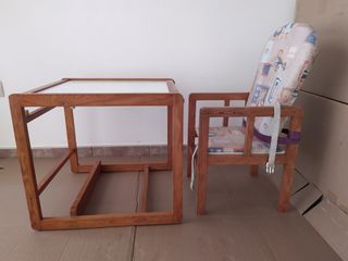 Trona convertible en mesa con silla de juegos