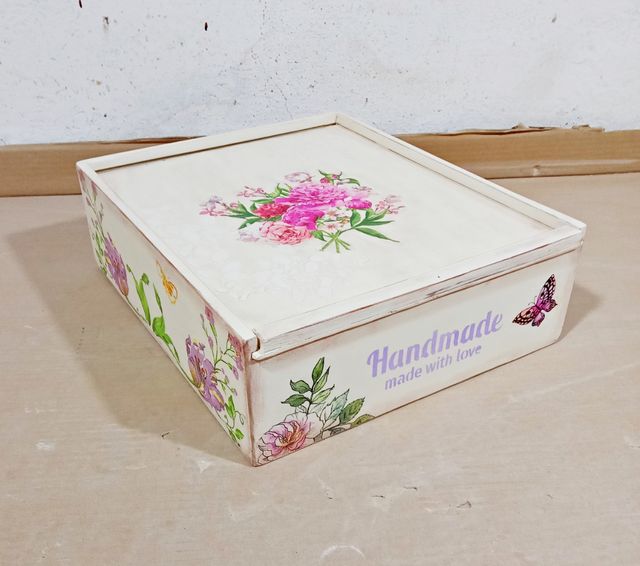 Caja costurero