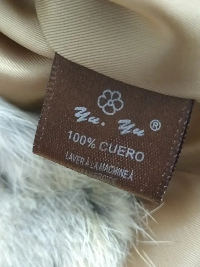 Chaleco étnico de piel