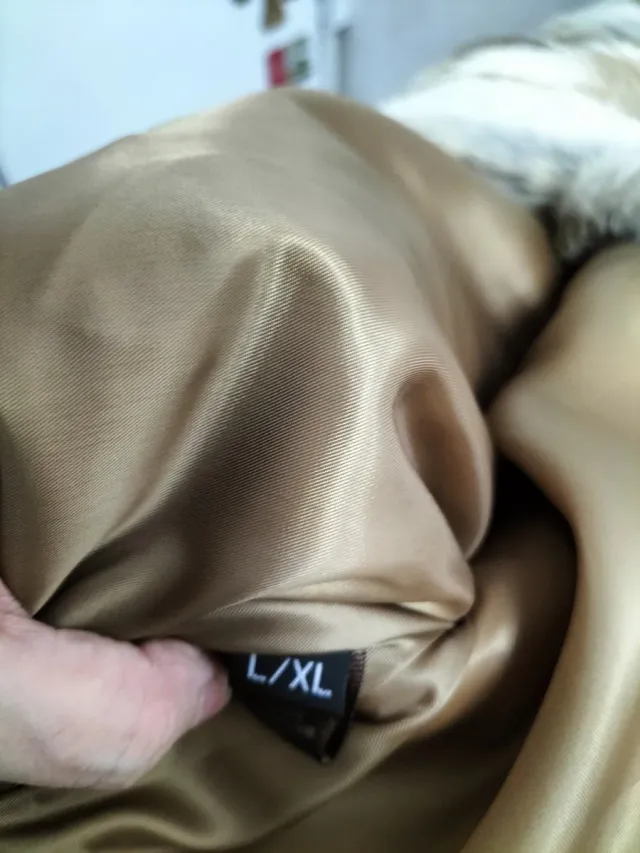 Chaleco étnico de piel