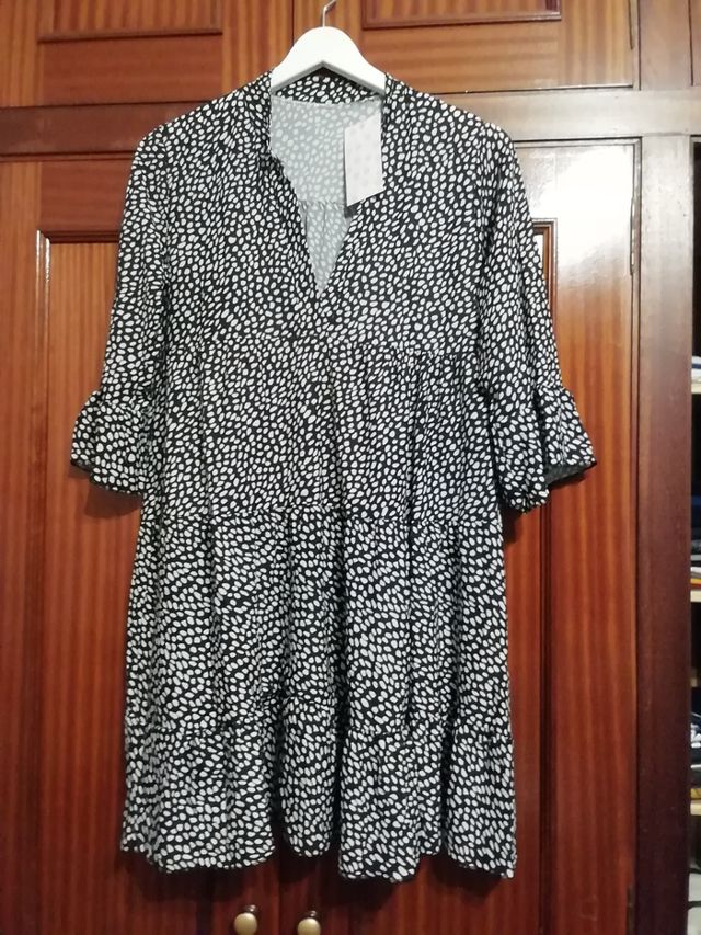 Lote de 2 vestidos camiseros nuevos con etiqueta