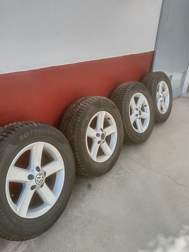 Llantas y neumáticos 215/65R16