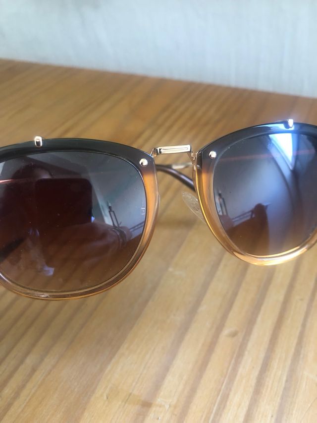 Gafas de sol. Carolina Lemke