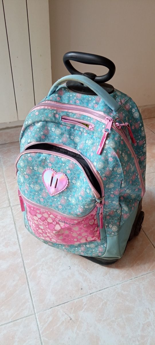 Mochila con ruedas niña