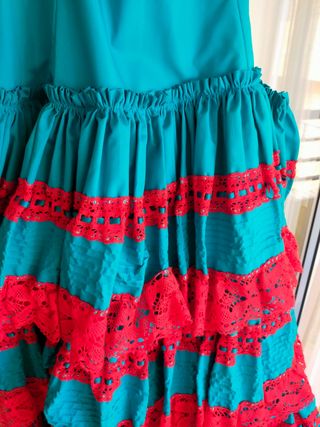 Traje Sevillana