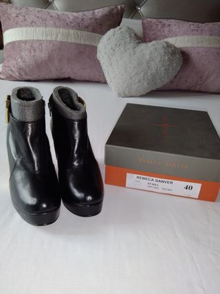 botines de piel marca Rebeca Sanver nuevo N°40