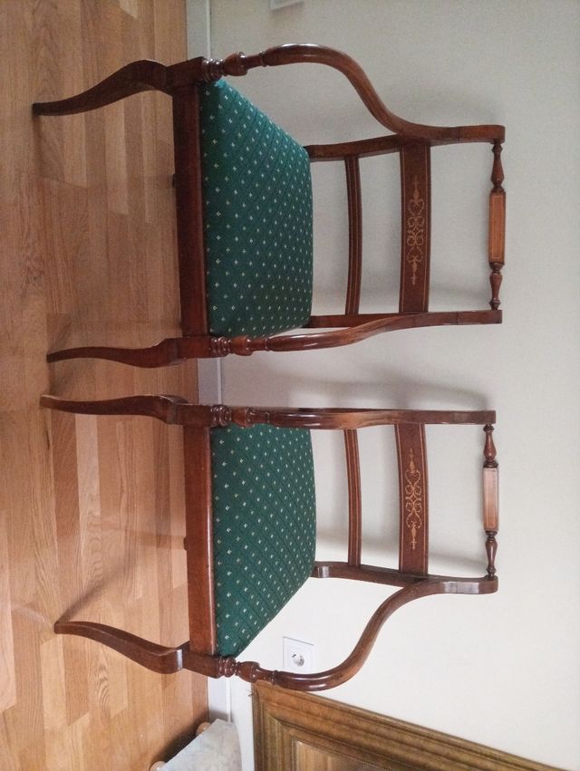 Pareja elegantes sillones antiguos.marqueteria.