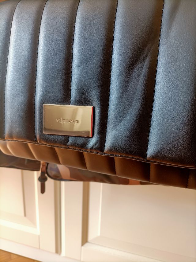 borsa tracolla con catena modello imbottito