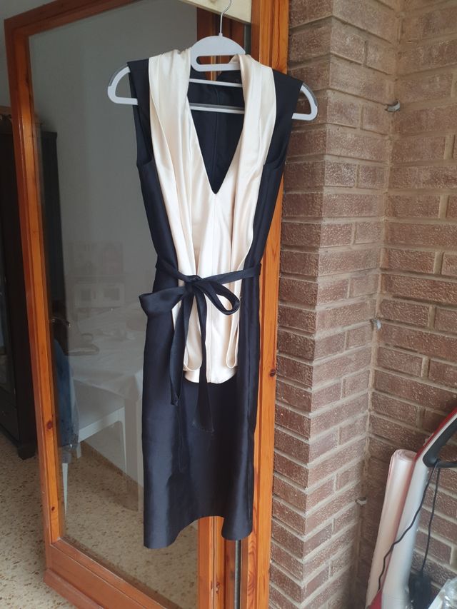 Vestido blanco y negro de Carolina Herrera. NUEVO 