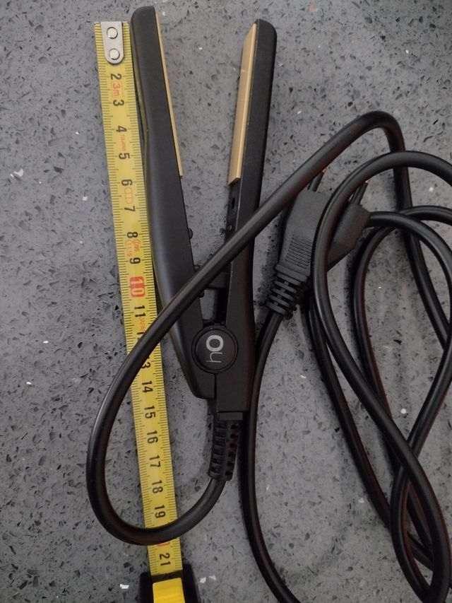 piastra Hairon  x capelli da viaggio