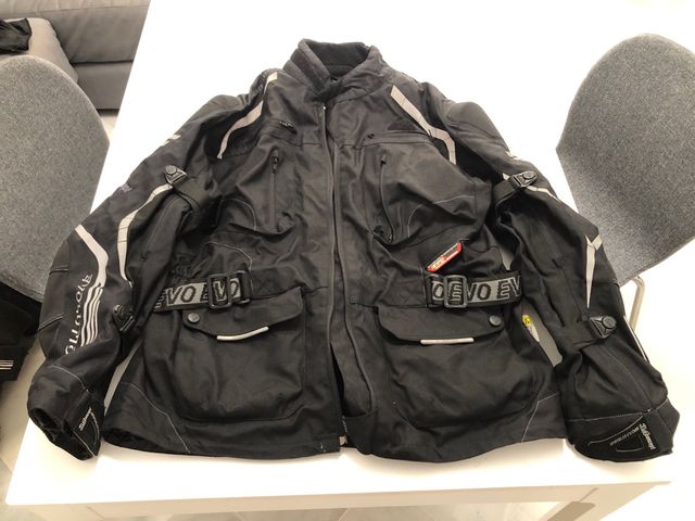 Conjunto Chaqueta y Pantalón moto Evolution