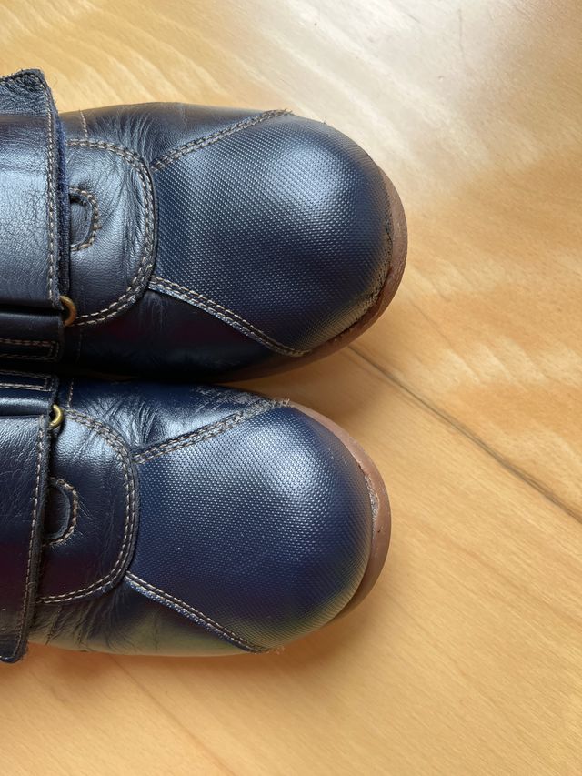 Zapatos uniforme Camper Num 38