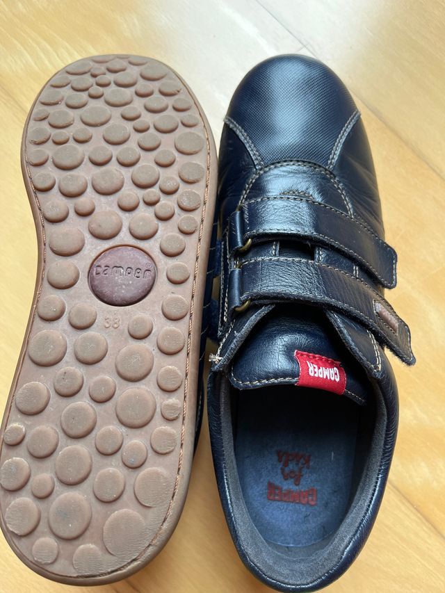 Zapatos uniforme Camper Num 38