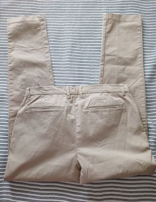 Pantalón chino
