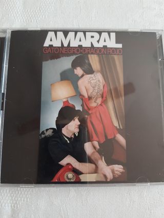 Amaral: Gato negro, Dragón Rojo