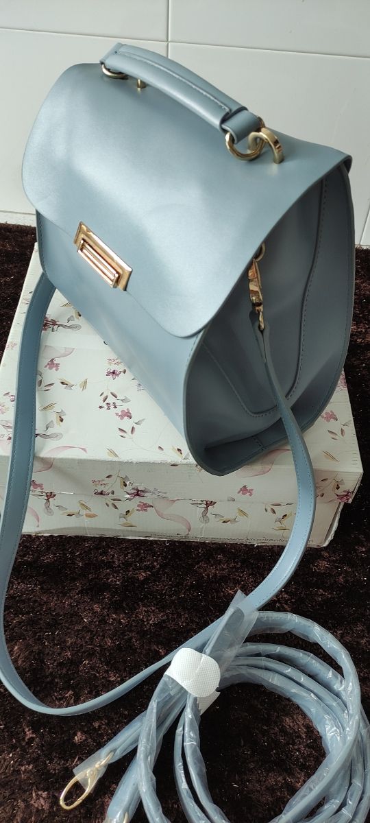 Bolso nuevo. Bolso Parfois.Nuevo. mochila