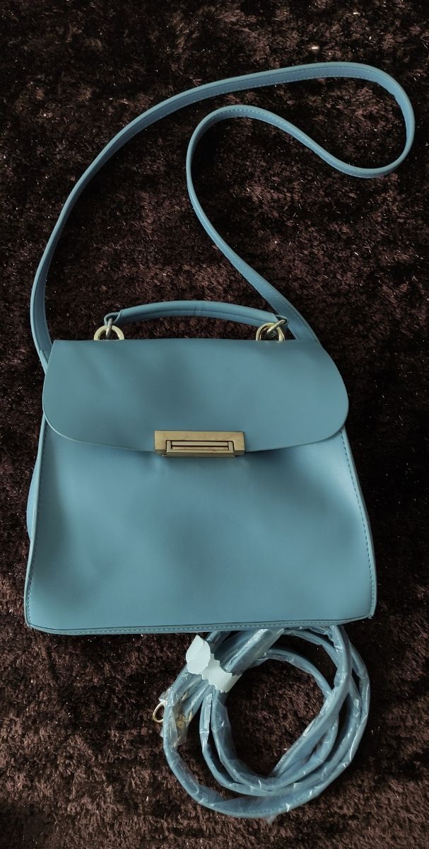 Bolso nuevo. Bolso Parfois.Nuevo. mochila