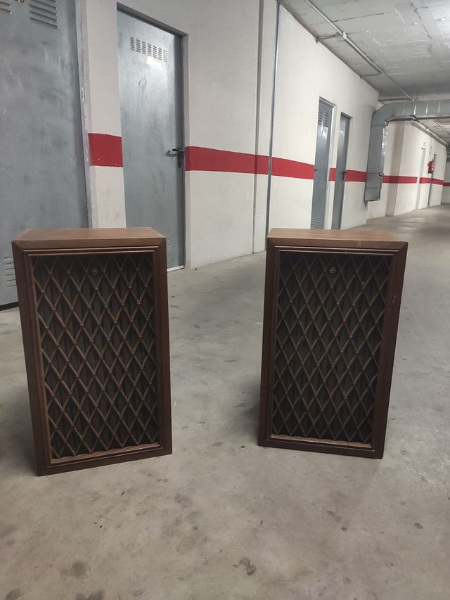 Cajas de madera pioneer para altavoces vacias de segunda mano por 80 EUR en Mérida en WALLAPOP Cajas de madera pioneer para altavoces vacias de segunda mano por 80 EUR en Mérida en WALLAPOP