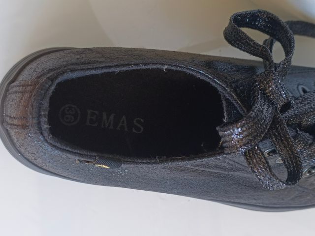 Playeras plataforma Negras