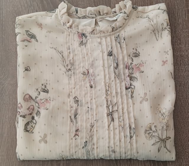 Camisa de flores C&A talla 38.