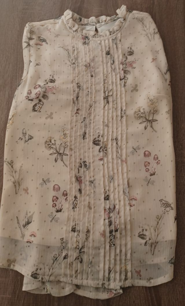 Camisa de flores C&A talla 38.