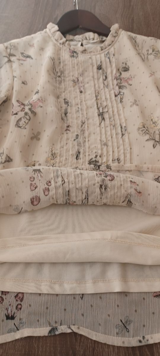 Camisa de flores C&A talla 38.