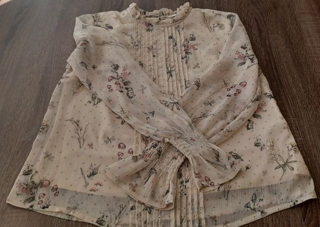 Camisa de flores C&A talla 38.