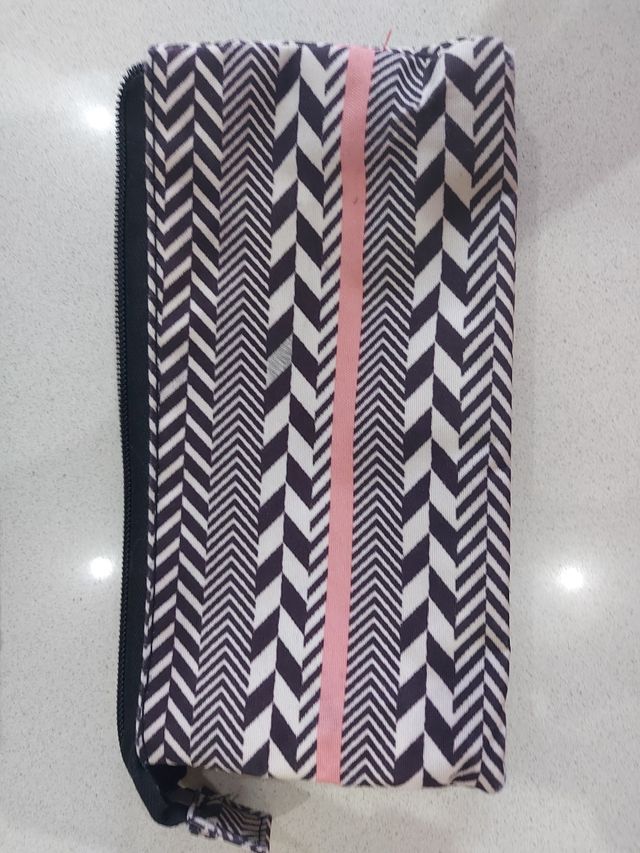 Estuches de 3 departamentos