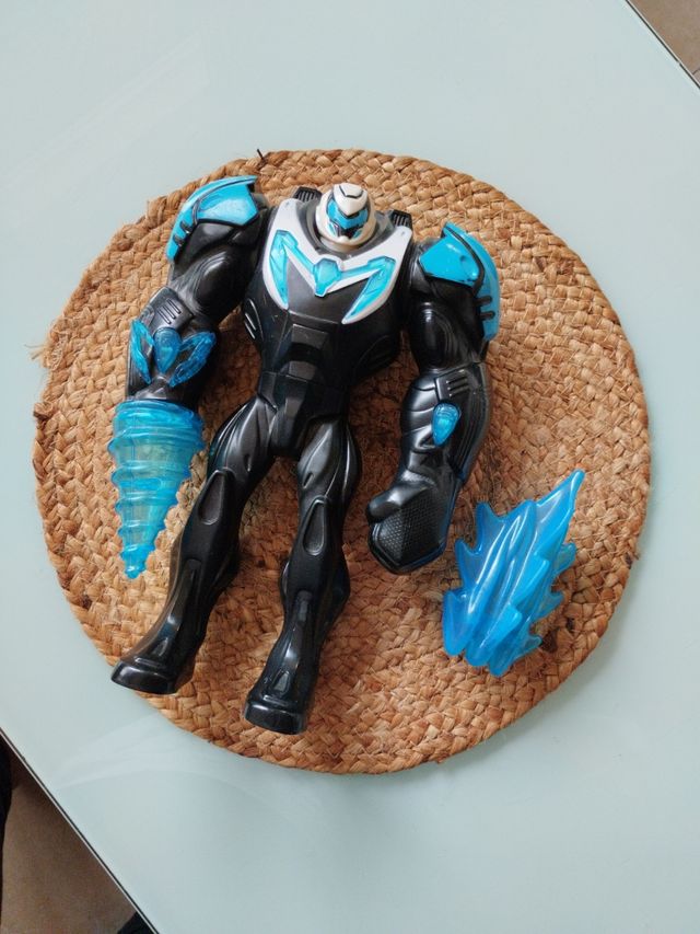 Max steel