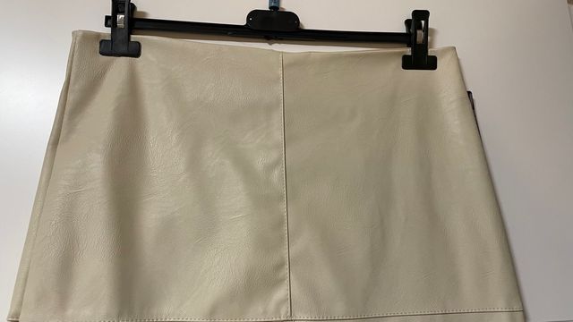 Falda polipiel T-40 leer descripción