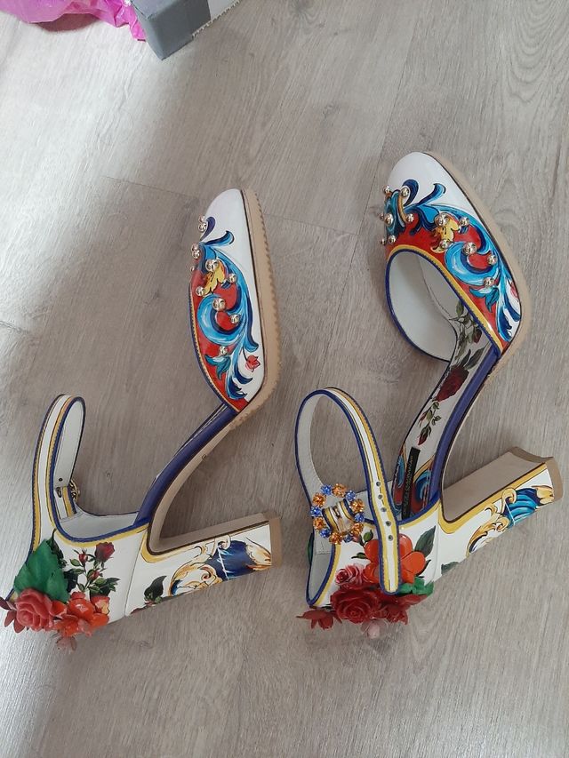 espectaculares zapatos de arte