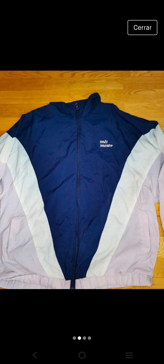 Corta Viento, Vintage Pull & Bear chica