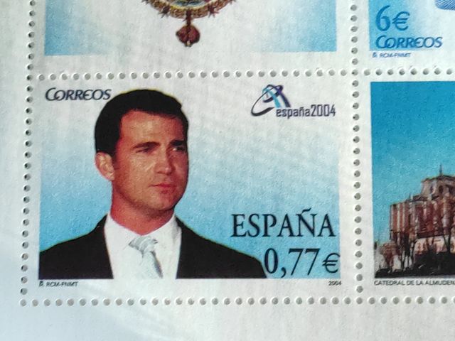 Hoja Bloque Monarquía Año 2004