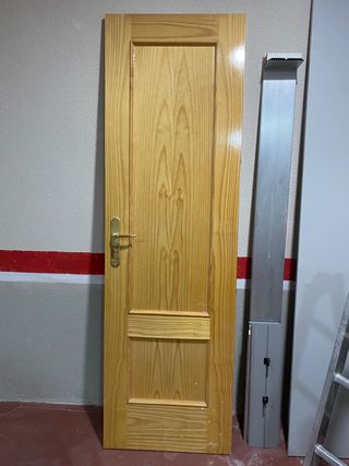 Puertas de madera Pino