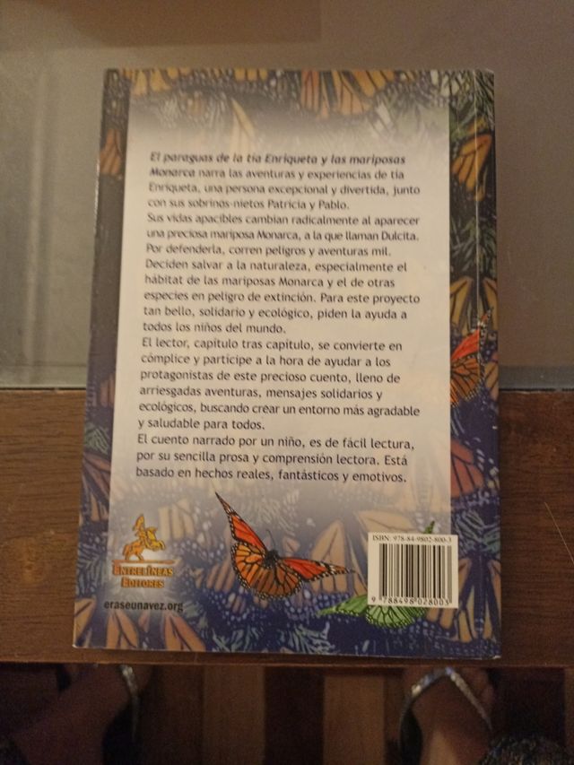 El paraguas de tía Enriqueta y las mariposas Monar