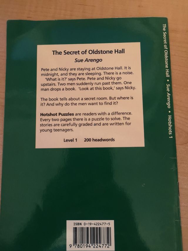 Libro de inglés "The secret of Oldstone Hall"