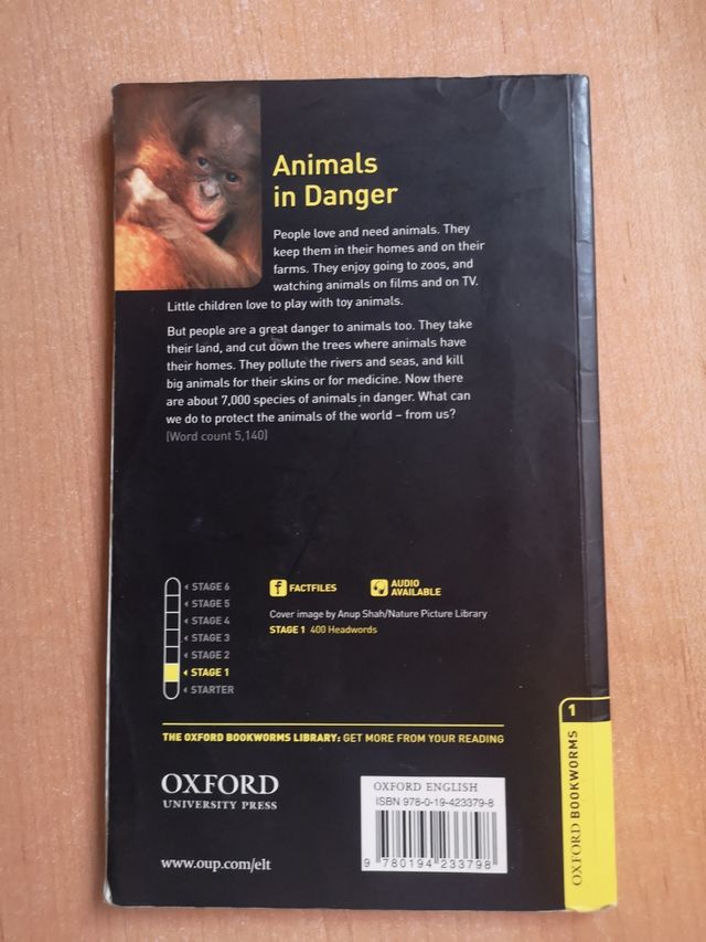 Libro de inglés "Animals in danger"