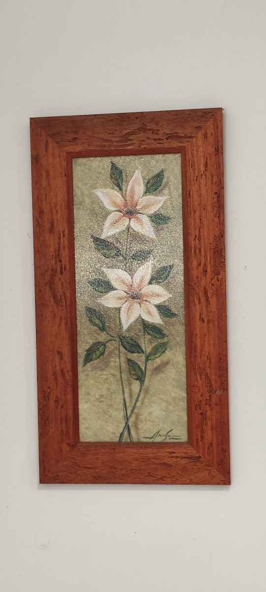 Bellissimo dipinto floreale dipinto a mano e incorniciato