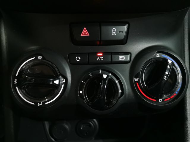 Peugeot 2008 1.6BHDI 100CV STYLE