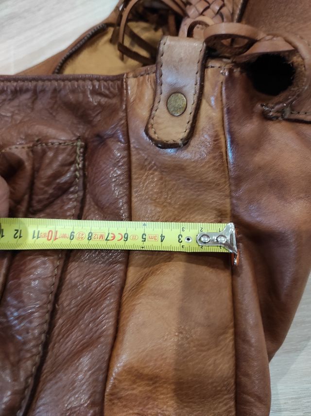 bolso piel italiana flecos.