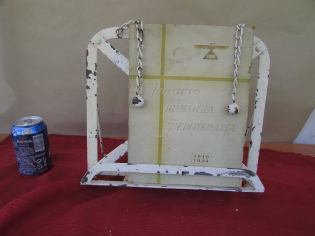 Atril misal hierro forjado cadenas marcapáginas