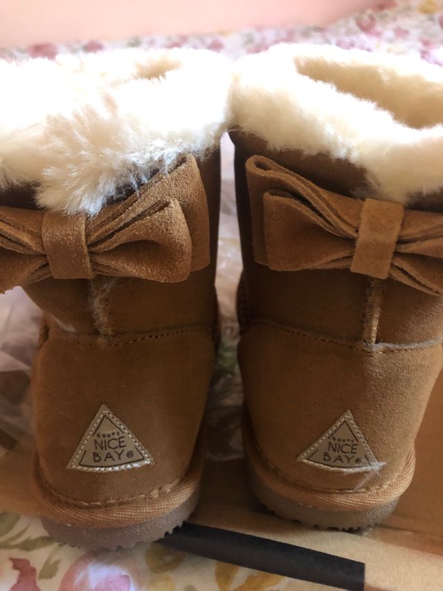 Botas piel niña 27 nuevas