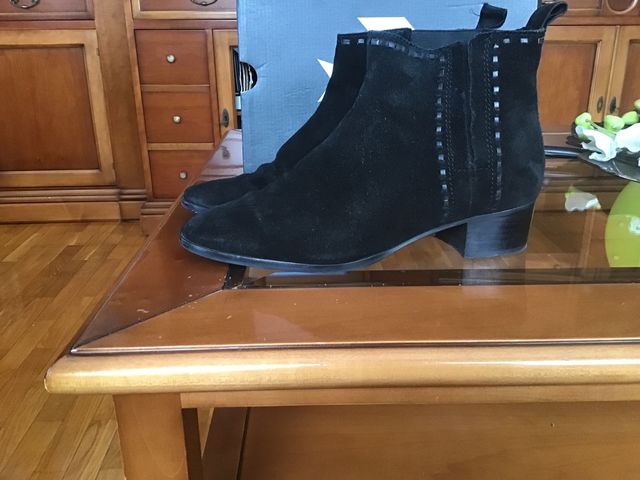 Botín chica talla 38