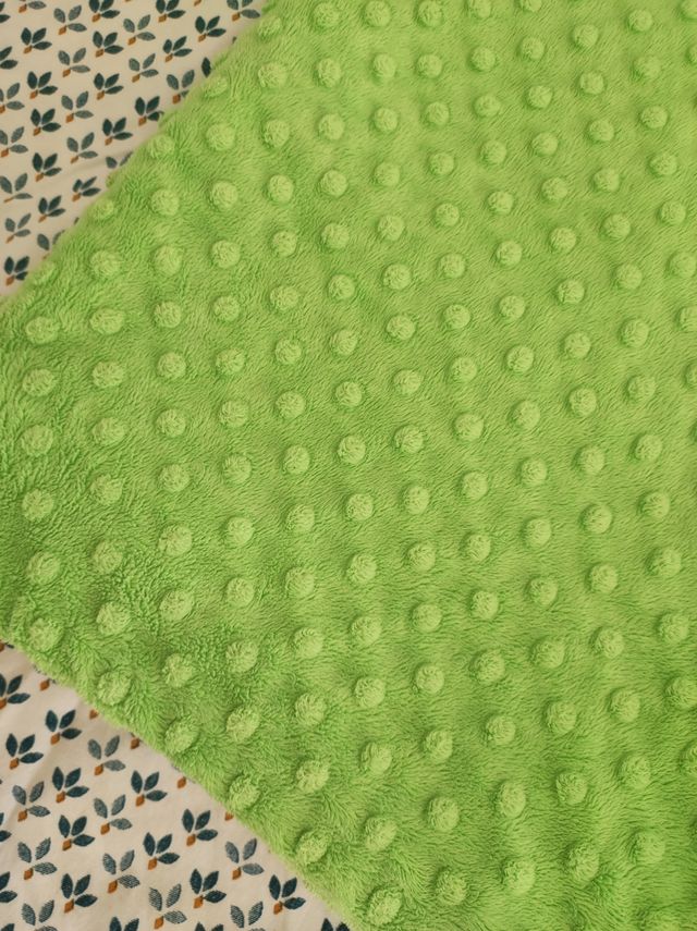 Manta topitos bebé suave