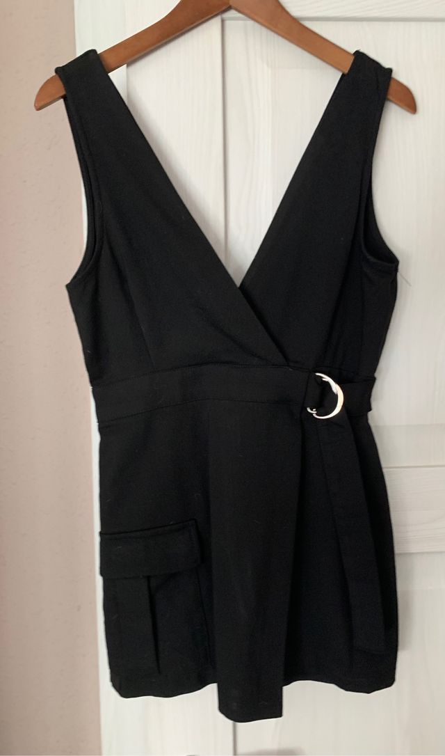 Mono corto negro Pull&Bear