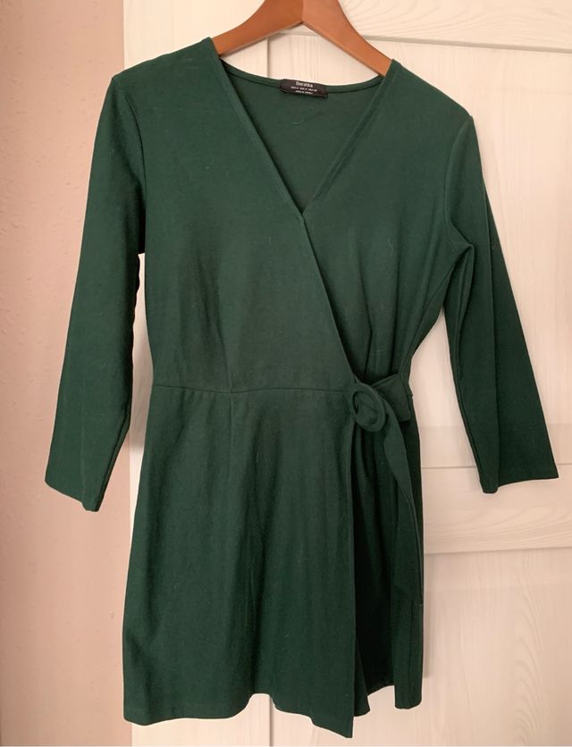Mono corto verde botella Bershka