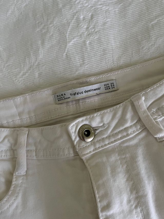 Pantalón blanco