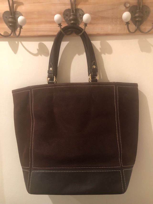 Bolso piel marrón Carolina Herrera