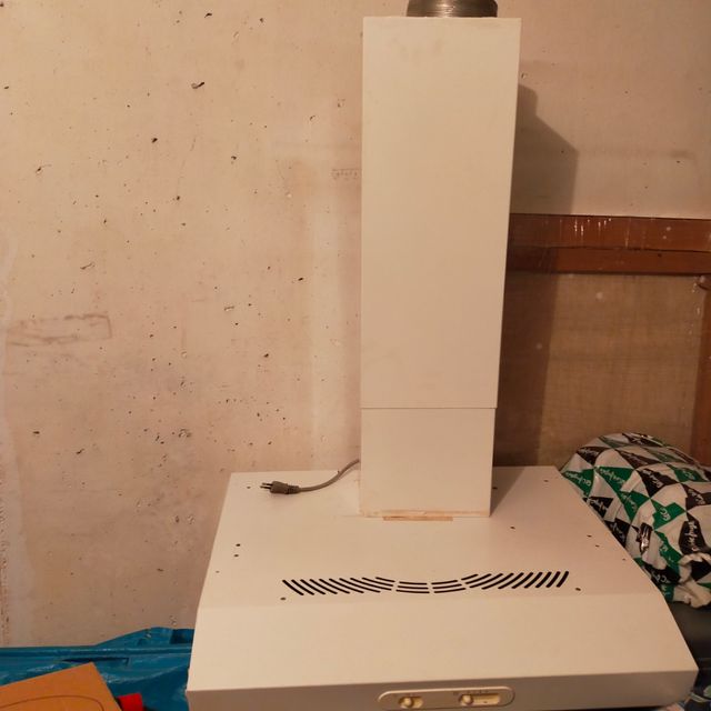 extractor de pared blanco de Ikea, de 60 cm.