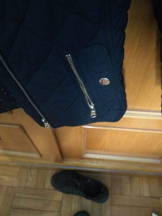 Cazadora niña de Zara.